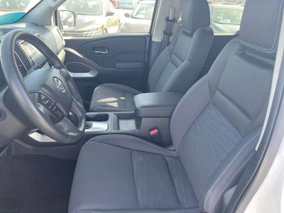 2024 Nissan Frontier - Photo 9