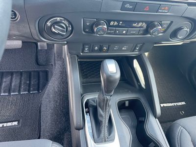 2024 Nissan Frontier - Photo 14