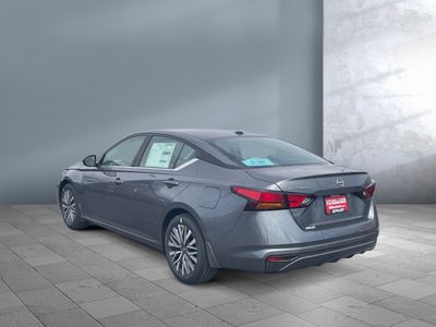 2026 Nissan Altima - Photo 4