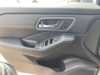 2026 Nissan Rogue - Photo 10
