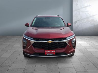 2025 Chevrolet Trax - Photo 2
