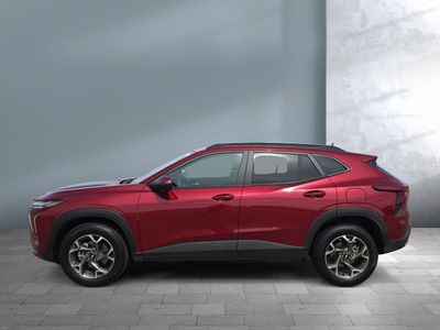 2025 Chevrolet Trax - Photo 3
