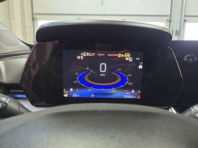 2025 Chevrolet Trax - Photo 10
