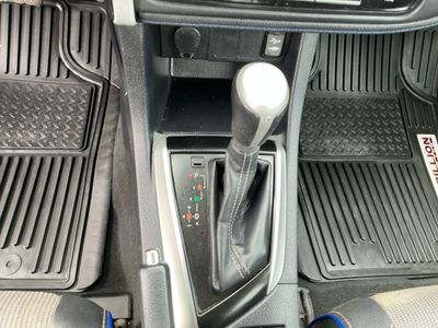 2017 Toyota Corolla - Photo 12