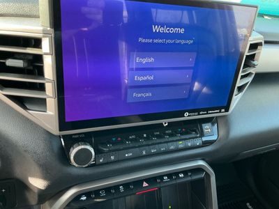 2023 Toyota Tundra 4WD - Photo 11