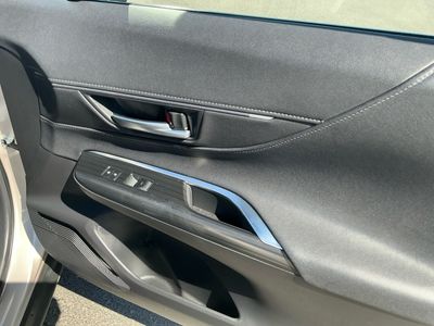 2024 Toyota Venza - Photo 21