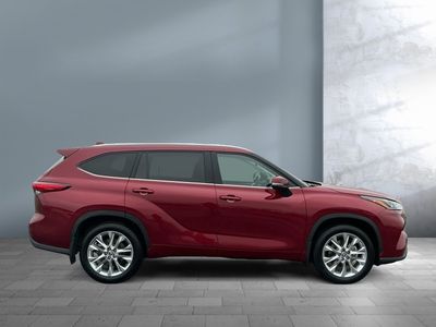2023 Toyota Highlander - Photo 7