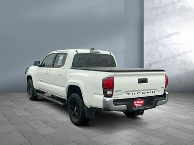 2020 Toyota Tacoma - Photo 4