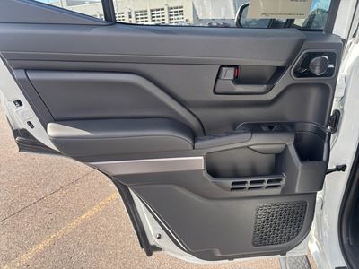 2026 Toyota 4Runner - Photo 15