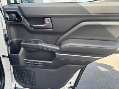 2026 Toyota 4Runner - Photo 19