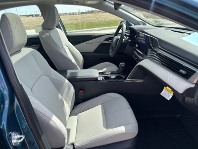 2026 Toyota Camry - Photo 22