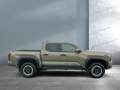 2024 Toyota Tacoma - Photo 7