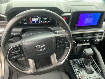 2024 Toyota Tacoma - Photo 14