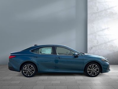 2026 Toyota Camry - Photo 7