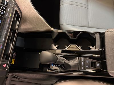 2026 Toyota Camry - Photo 16