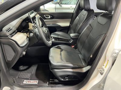 2023 Jeep Compass - Photo 9