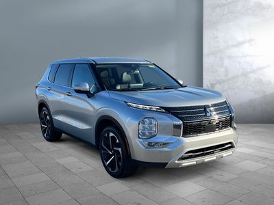2024 Mitsubishi Outlander - Photo 8