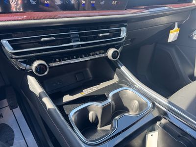 2026 Chevrolet Traverse - Photo 26