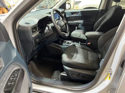 2026 Ford Maverick - Photo 9
