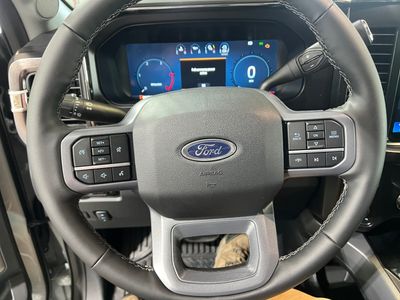 2026 Ford Super Duty F-350 SRW - Photo 11