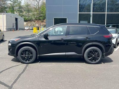 2023 Nissan Rogue — side profile view