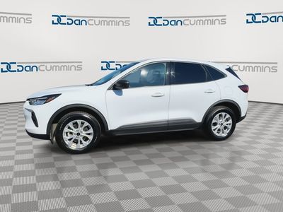 2025 Ford Escape — detail view