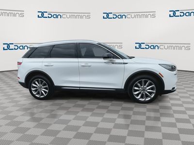 2020 Lincoln Corsair — side profile view