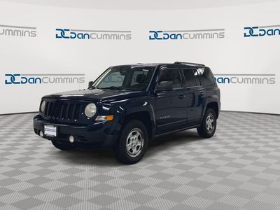 2014 Jeep Patriot — interior view