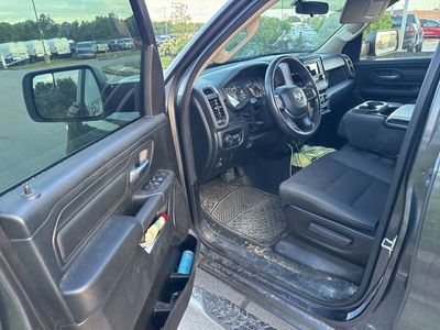 2019 RAM 1500 — detail view