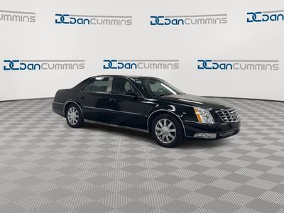 2007 Cadillac DTS — side profile view