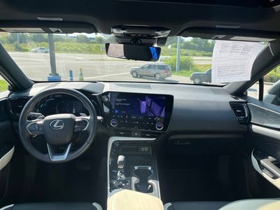 2022 Lexus NX — detail view