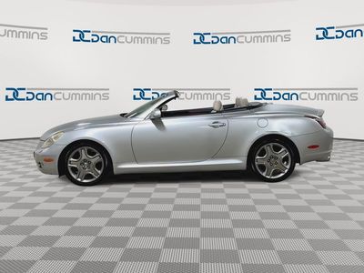 2007 Lexus SC — detail view