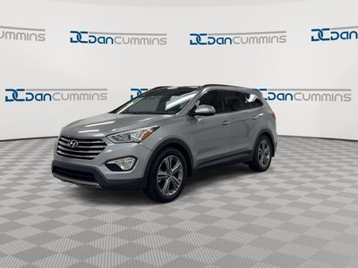 2015 Hyundai Santa Fe — interior view