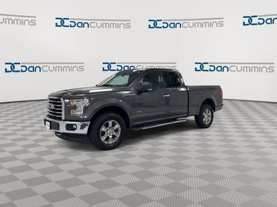 2015 Ford F-150 — interior view