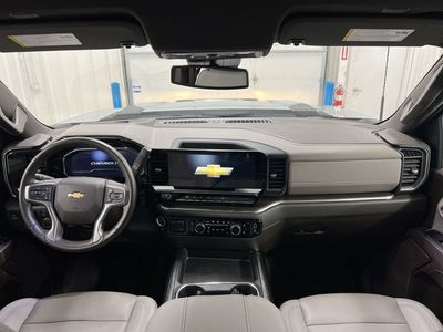 2024 Chevrolet Silverado 3500 HD — detail view