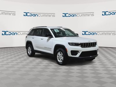 2024 Jeep Grand Cherokee — side profile view