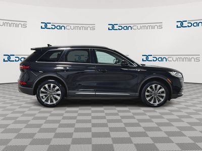 2021 Lincoln Corsair — side profile view