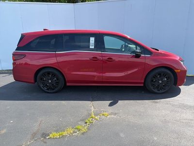2025 Honda Odyssey — side profile view