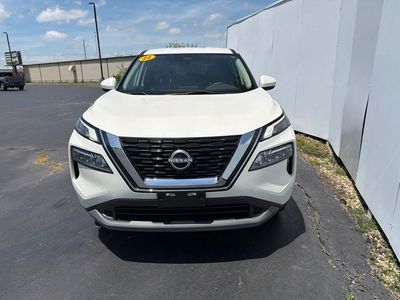 2023 Nissan Rogue — detail view