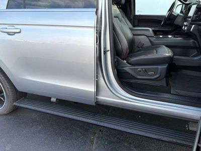 2022 Ford Expedition Max — detail view
