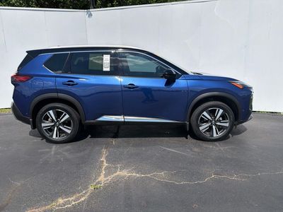 2023 Nissan Rogue — side profile view