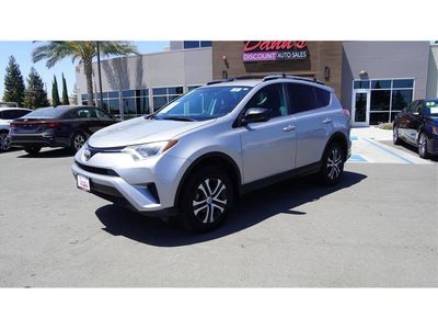 2018 Toyota RAV4 — side profile view