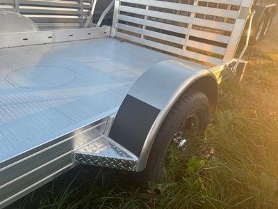 2024 HILLSBORO AU78 — side profile view