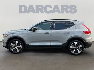 2025 Volvo XC40 — interior view