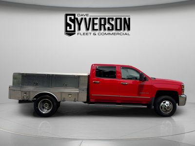 2015 Chevrolet Silverado 3500HD — interior view
