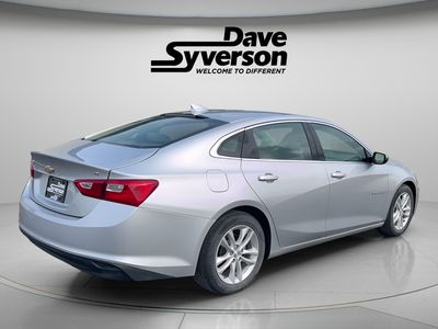 2017 Chevrolet Malibu — detail view