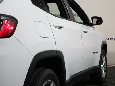 2023 Jeep Compass — detail view
