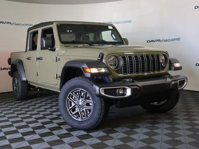 2026 Jeep Gladiator — side profile view