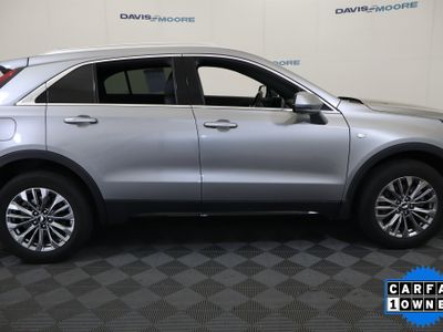 2025 Cadillac XT4 — detail view