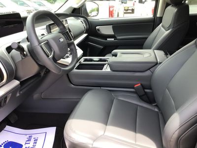 2026 Ford Expedition — side profile view